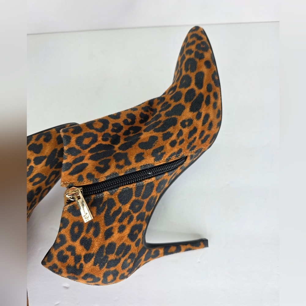 Jessica Simpson 3.5 Stiletto Heels Faux Leopard Print Suede Side Zipper Size 9.5 - Picture 9 of 12